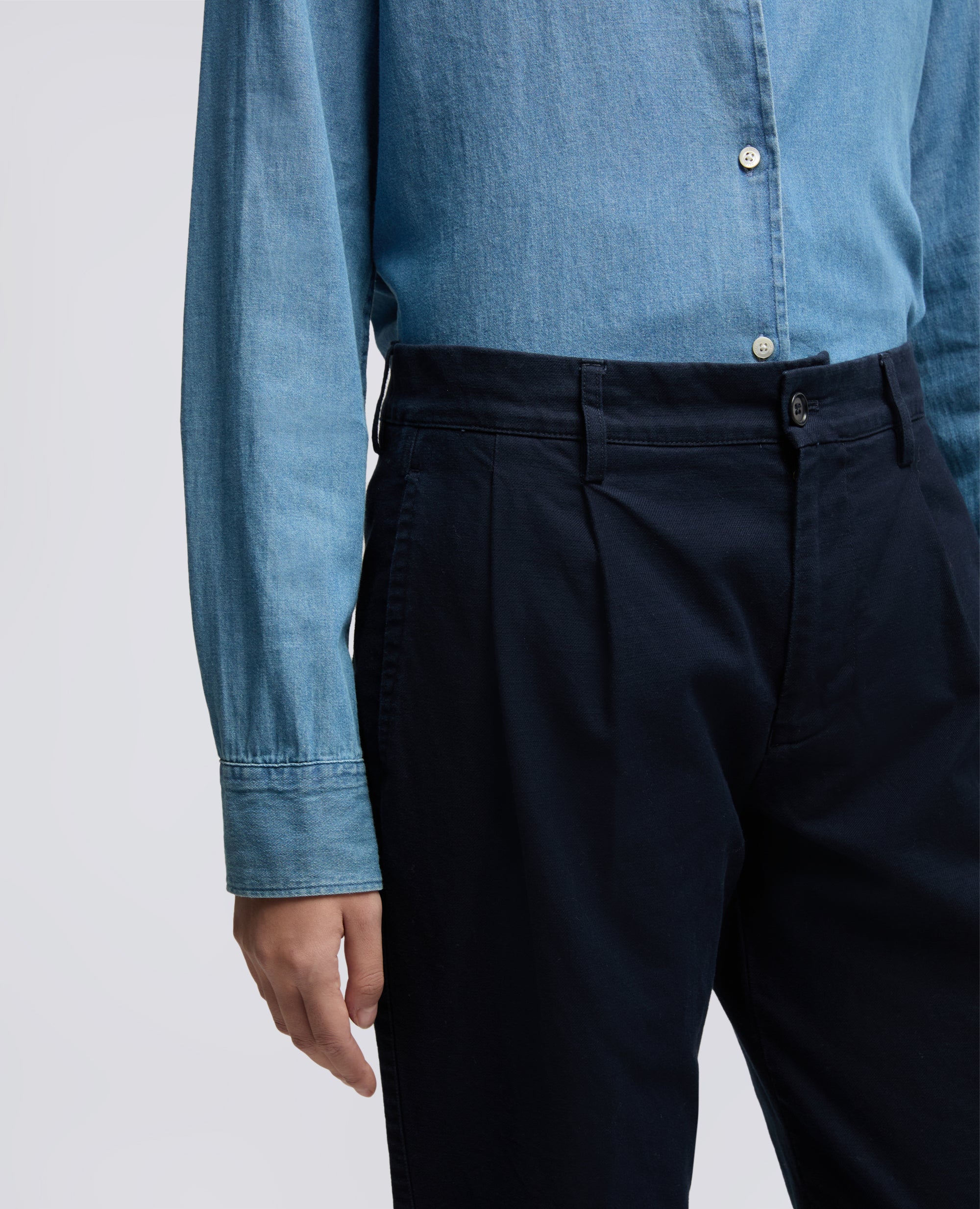 PANTALONE IN GABARDINA DI COTONE CON PINCES - BLU - ASPESI