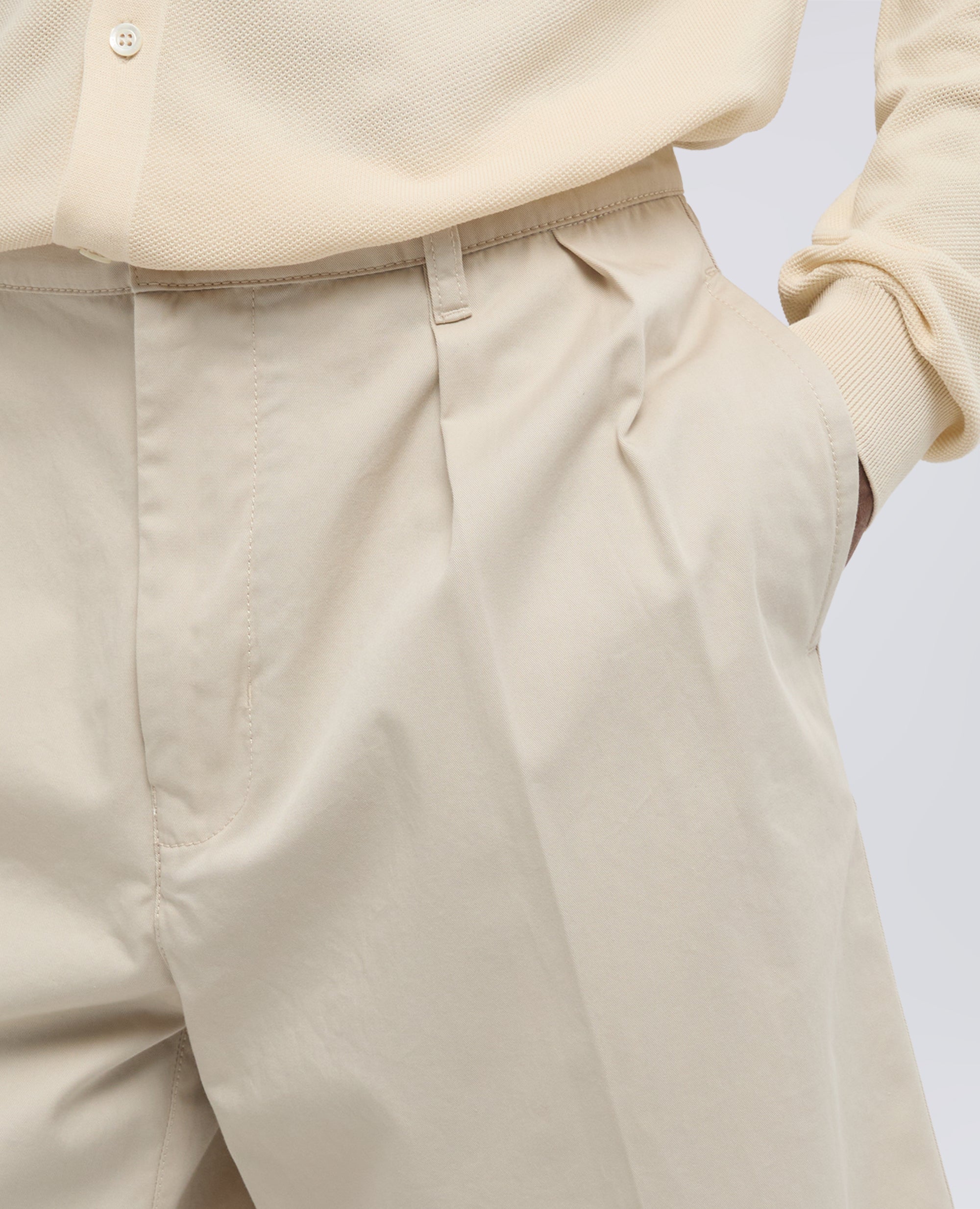 DOPPELT PLISSIERTE BERMUDASHORTS AUS MIKRO-BAUMWOLL-TWILL - BEIGE - ASPESI