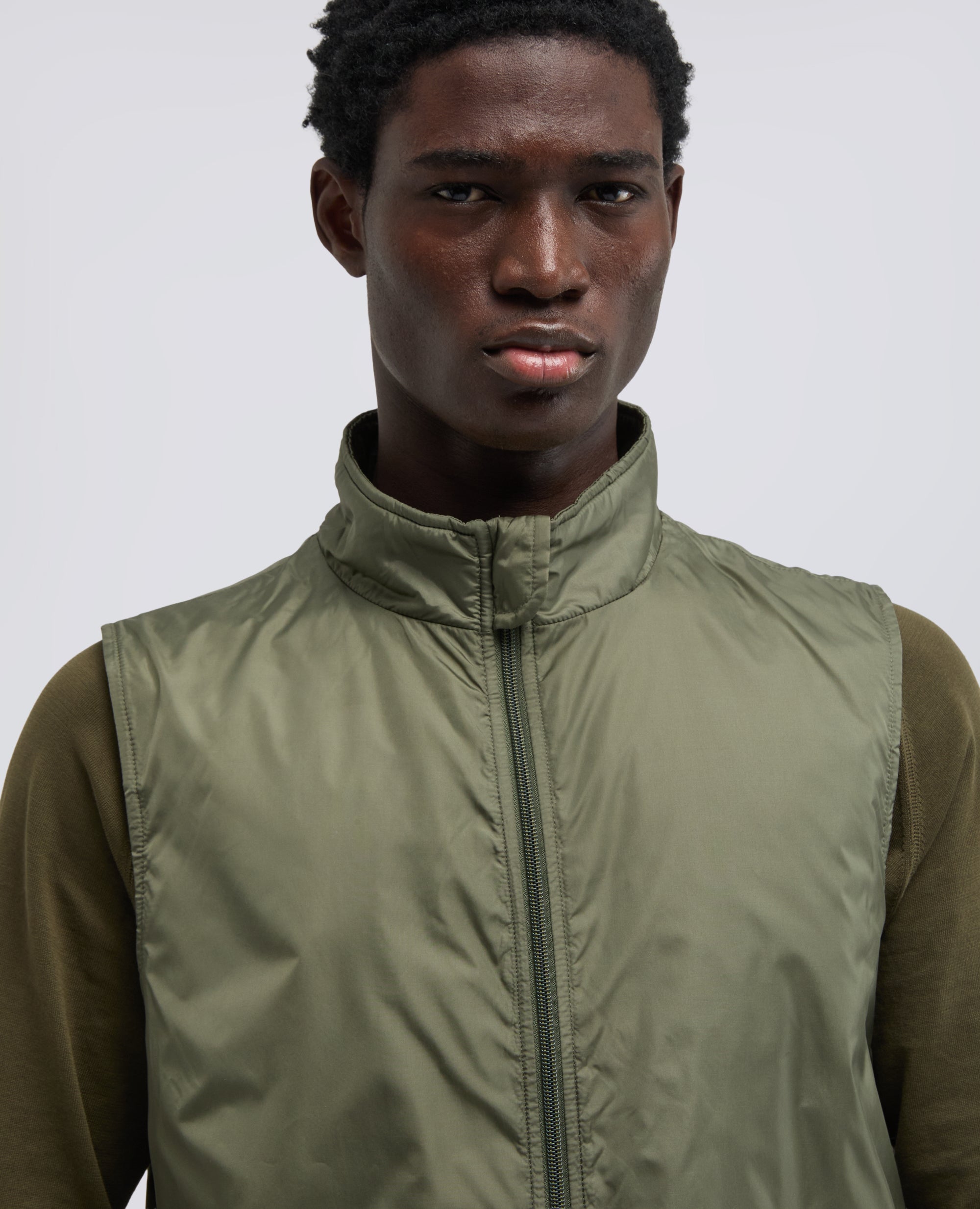 CHALECO DE NYLON VERNES - VERDE - ASPESI