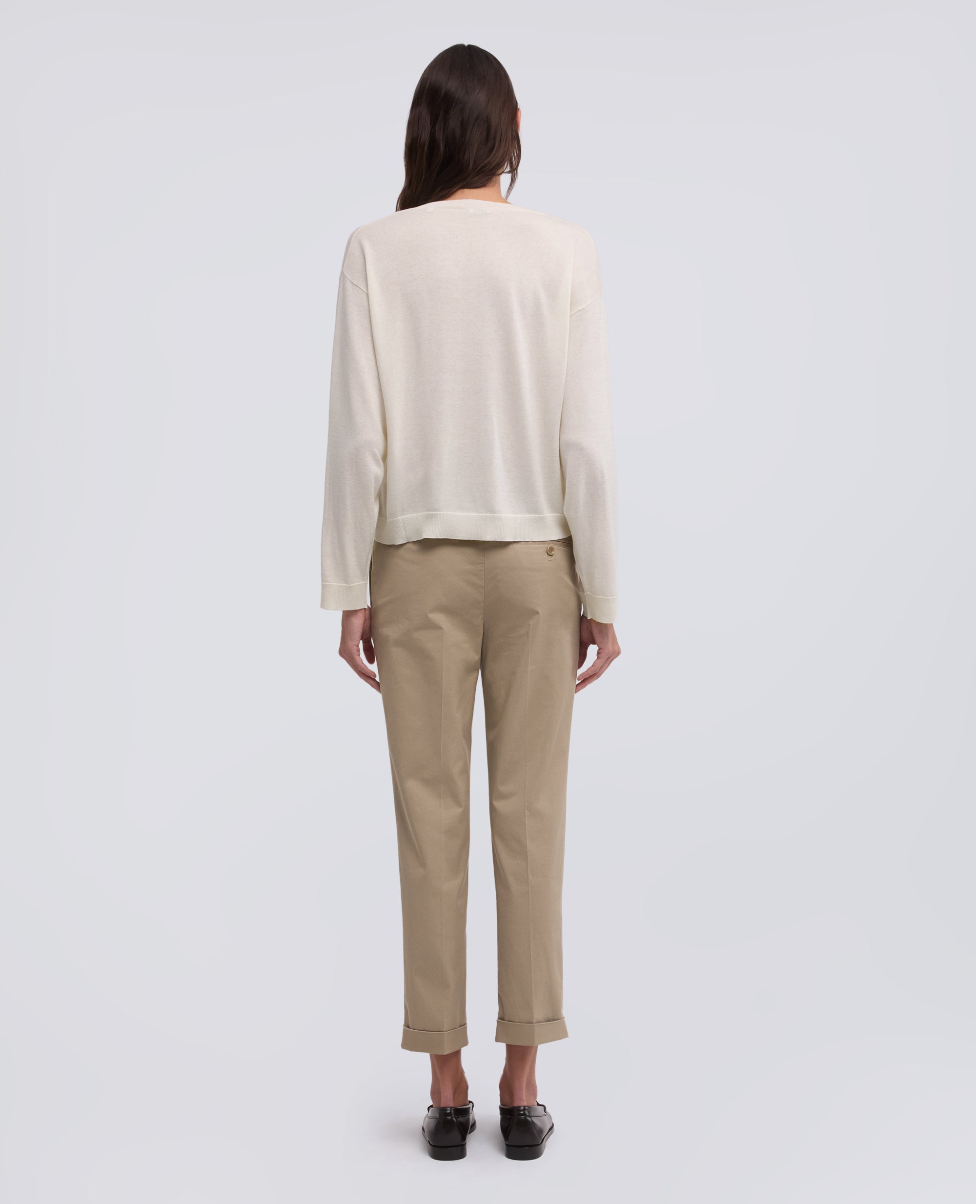 MAGLIA A MANICHE LUNGHE CON SCOLLO A -V- IN FILATO DI SETA, COTONE E CASHMERE - NATURALE - ASPESI