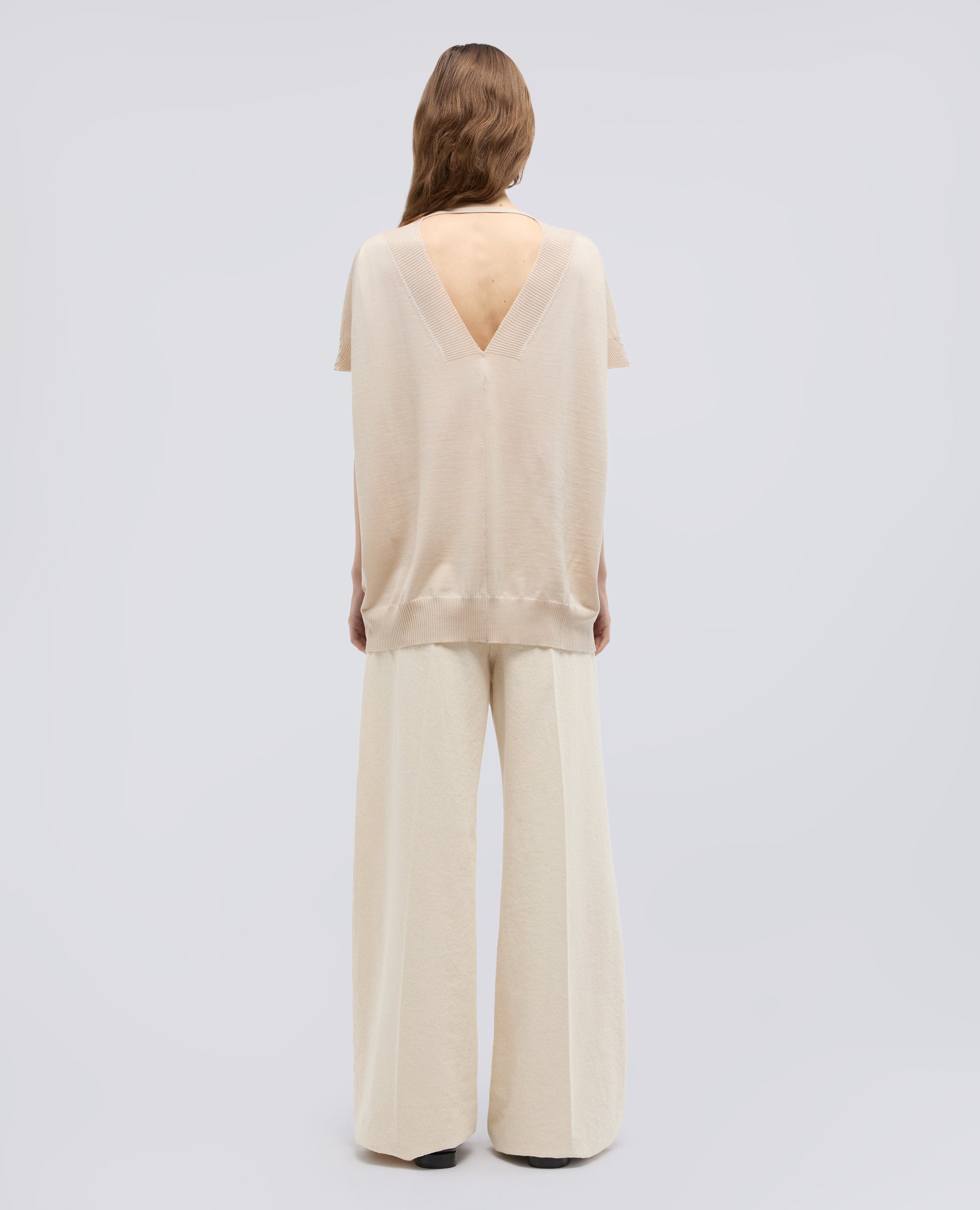 MAGLIA CON SCOLLO A V IN LANA E SETA - BEIGE - ASPESI
