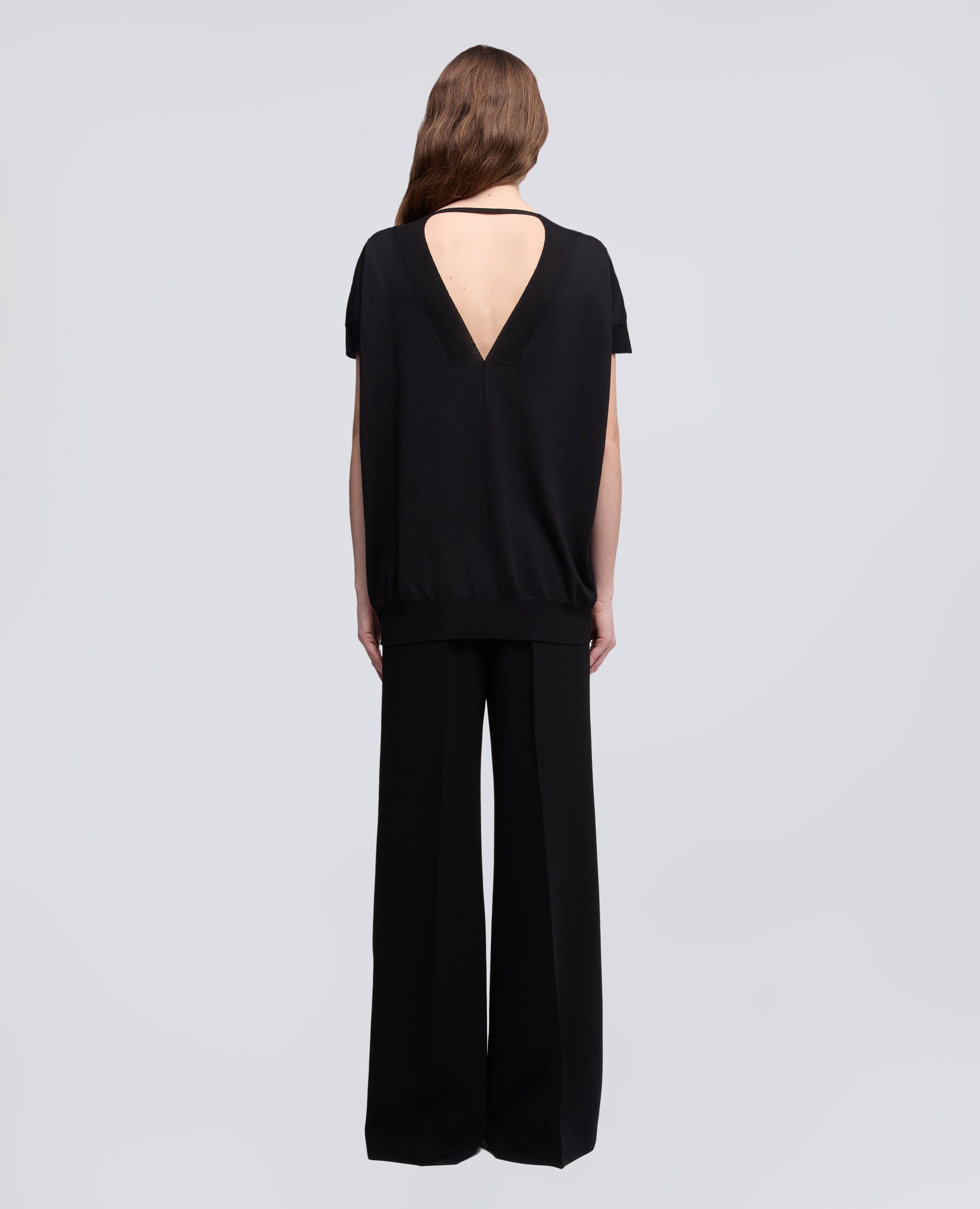 MAGLIA CON SCOLLO A V IN LANA E SETA - NERO - ASPESI