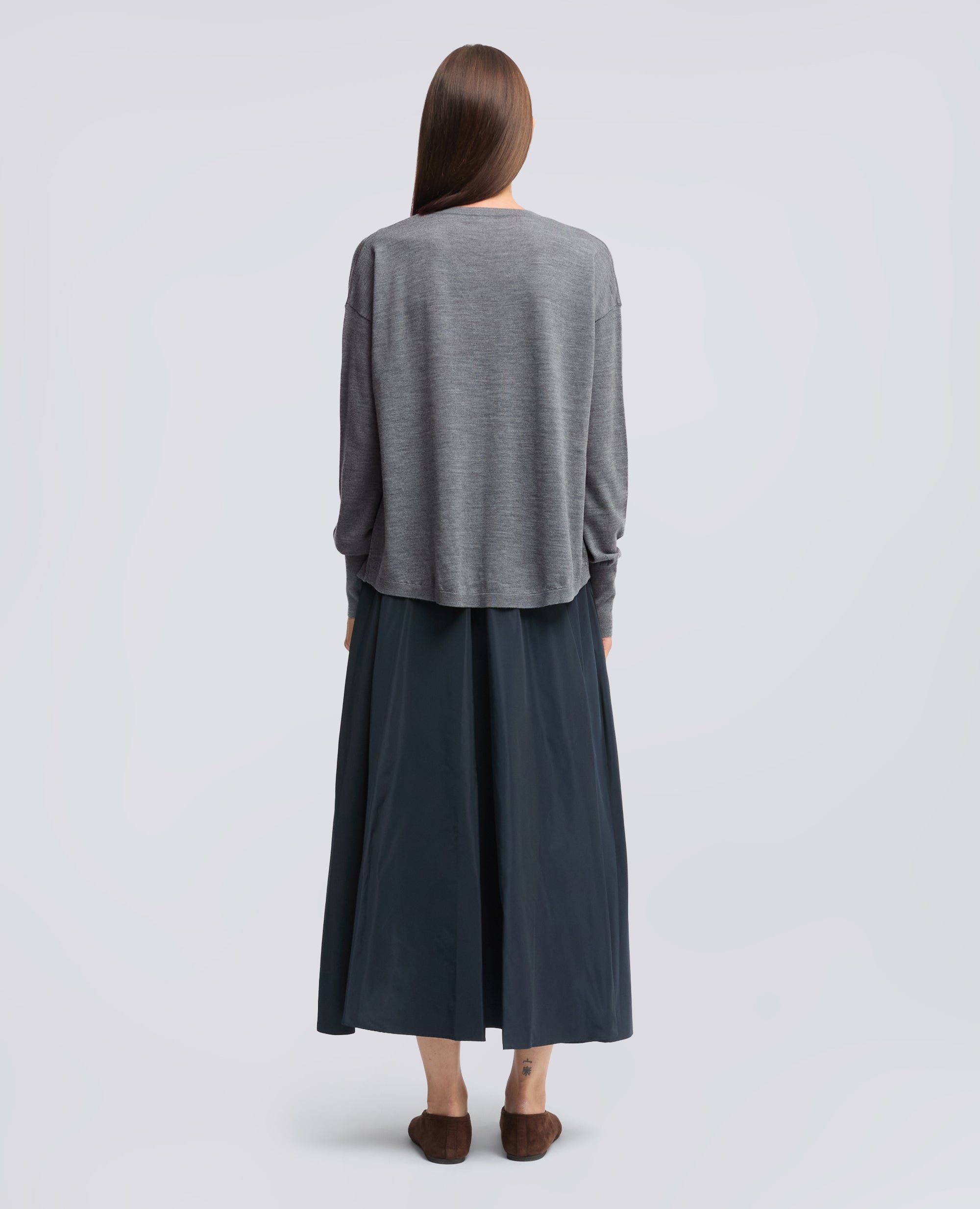 MAGLIA CON SCOLLO A V IN LANA MERINO - GRIGIO - ASPESI